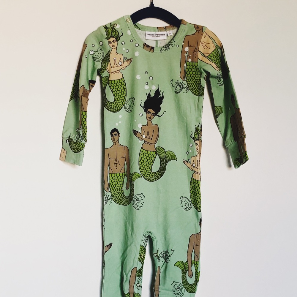 Mini Rodini green “Mermies” LS onesie // 80/86